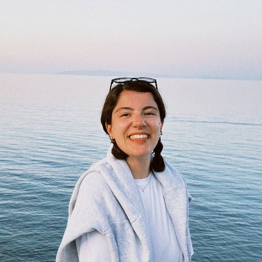 Ecem Ö.
